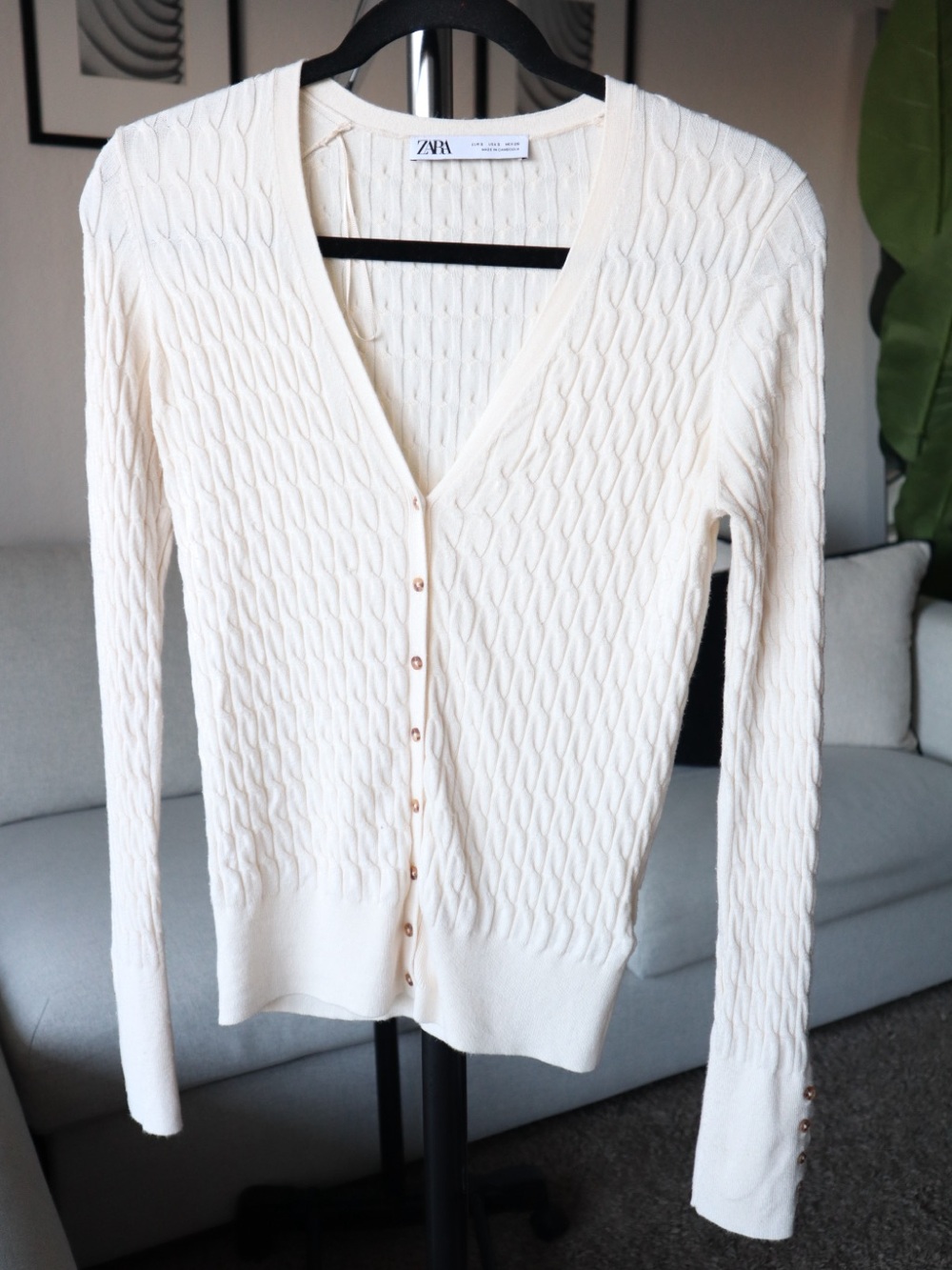 Zara Cream Cable Knit V-Neck Button-Up Cardigan